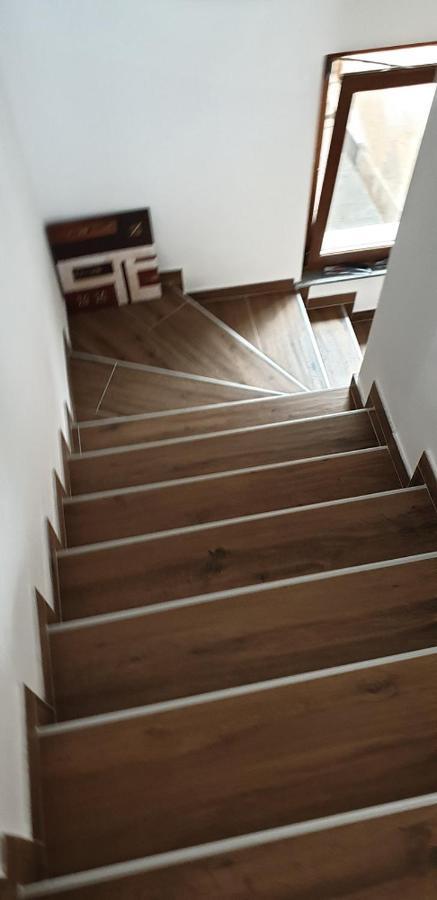 White Apartment Izola Luaran gambar